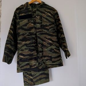 NWOT Bushline Jacket and Pants Youth Pants 26x26 Cotton Hunting Outdoors Camo